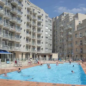  Apartment Met Zeezicht En Verwarmd Zwembad